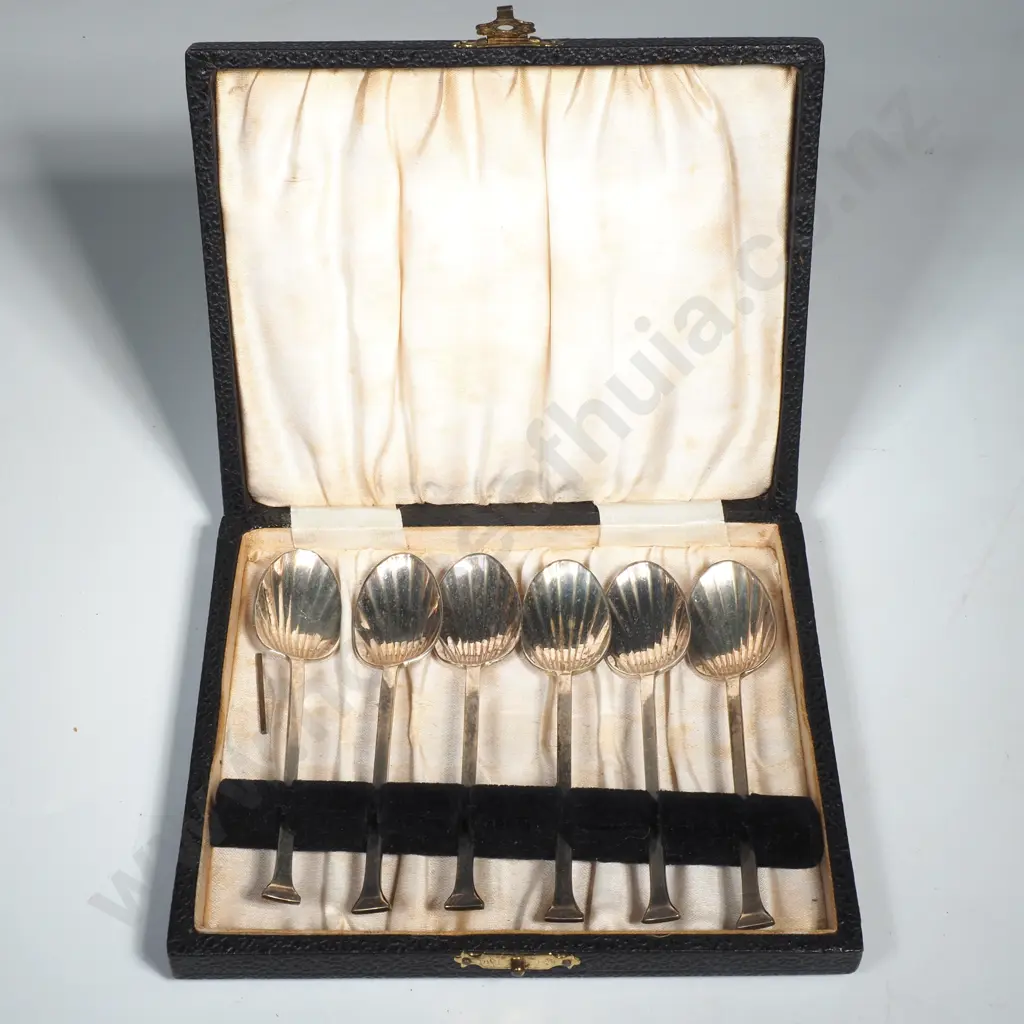 Six Cased EPNS Teaspoons Image 1++