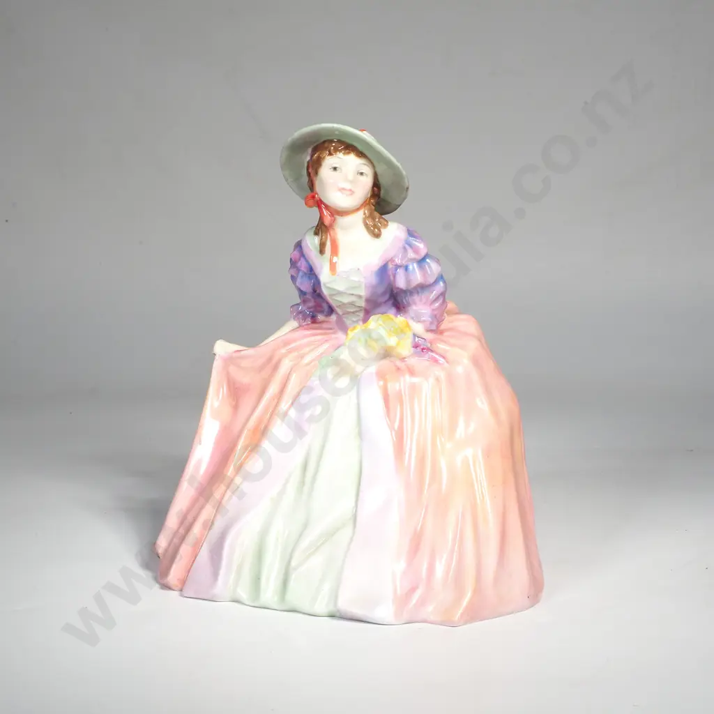 Vintage Royal Doulton Figure "Delicia " HN 1662in Bone China Image 1++