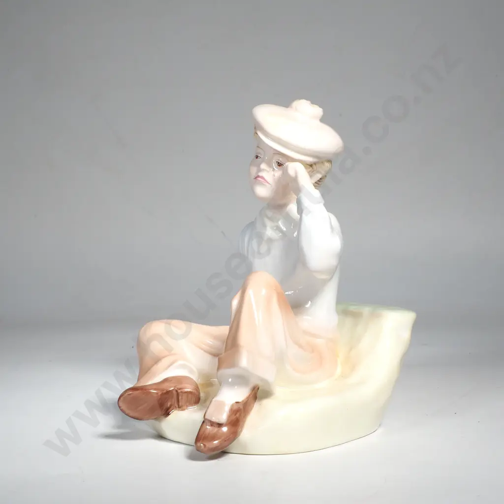 Coalport  Figure "Wednesday's Child Is Full Of Woe " HN 2336 in Bone China Image 1++
