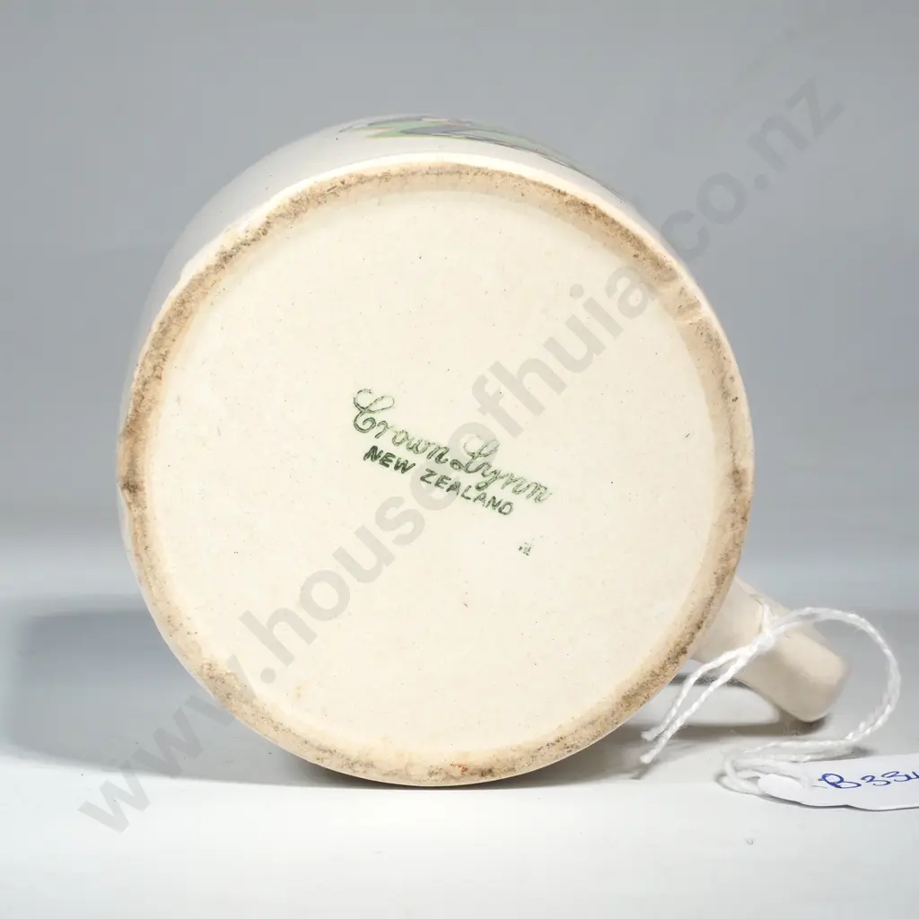 Crown Lynn Childs Mug ' Mary Had a Little Lamb' Image 1++