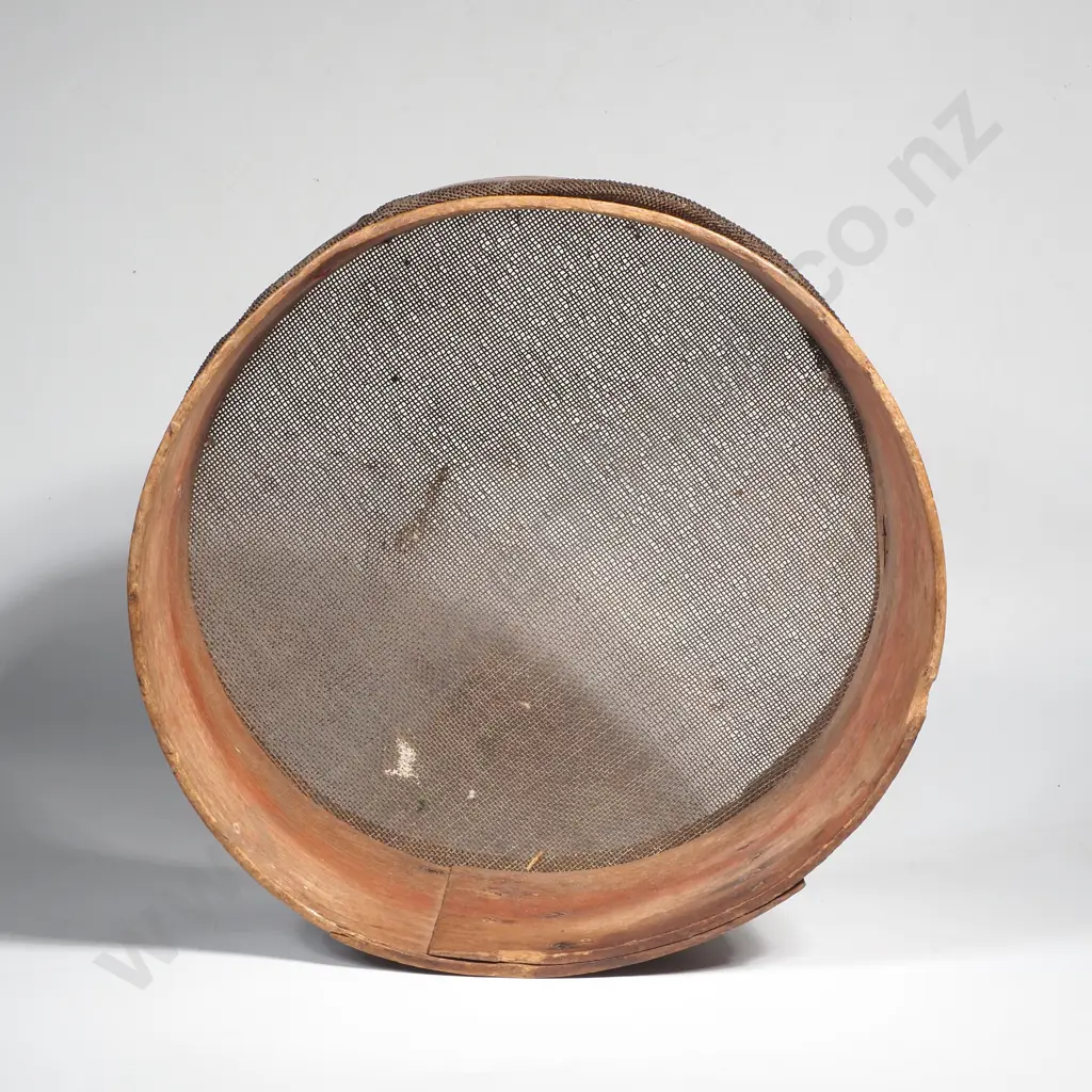 Primitive Wood Screen Grain Sifter or Sieve w Bentwood Construction Image 1++