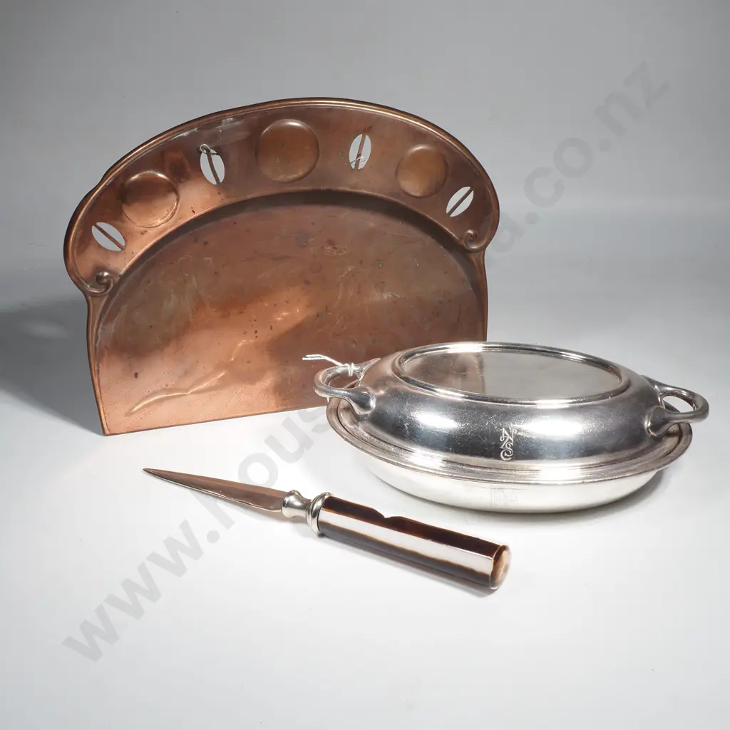 Antique S/plate Crumb Tray Image 1++