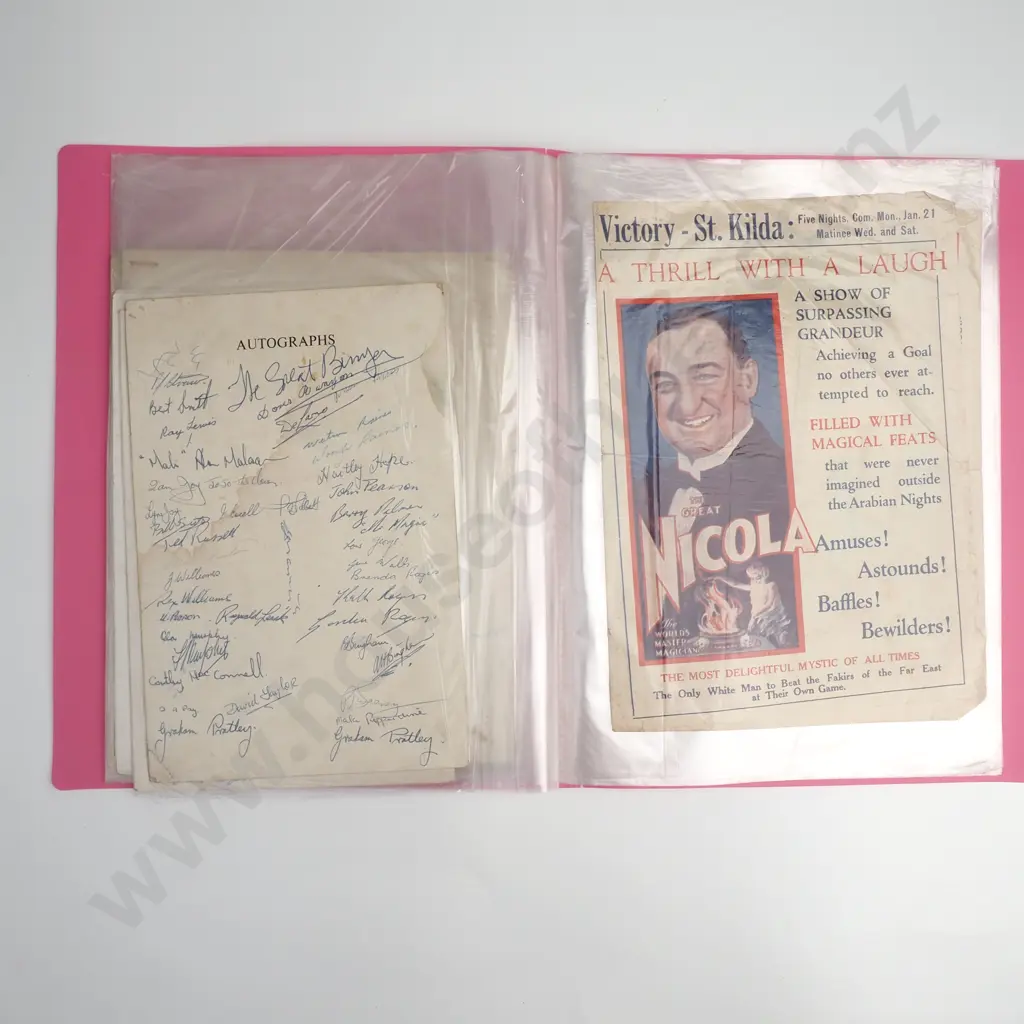 Collection Of Programmes Of Mainly Magician Acts Including The Amazing Mr Brooklyn, The Great Benyon. Some w Autographs Image 1++