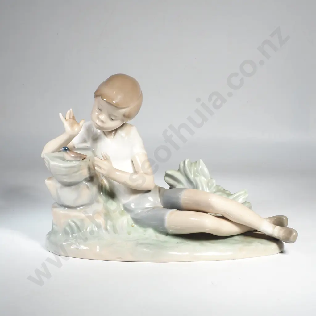 Vintage Lladro 'Pleasant Encounter' Figure, Model Number #4858 Image 1++