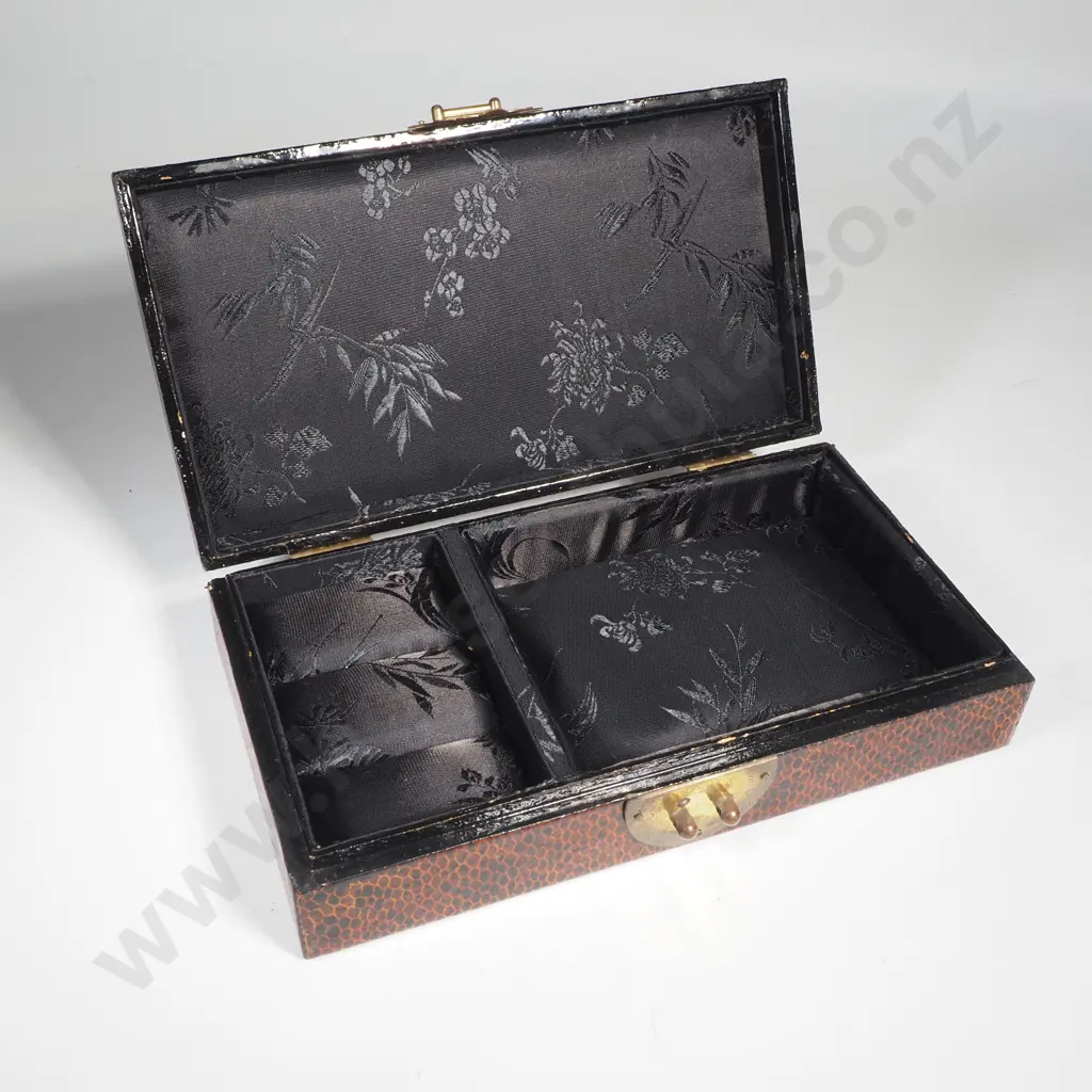 Faux Crocodile Skin Jewellery Box Image 1++
