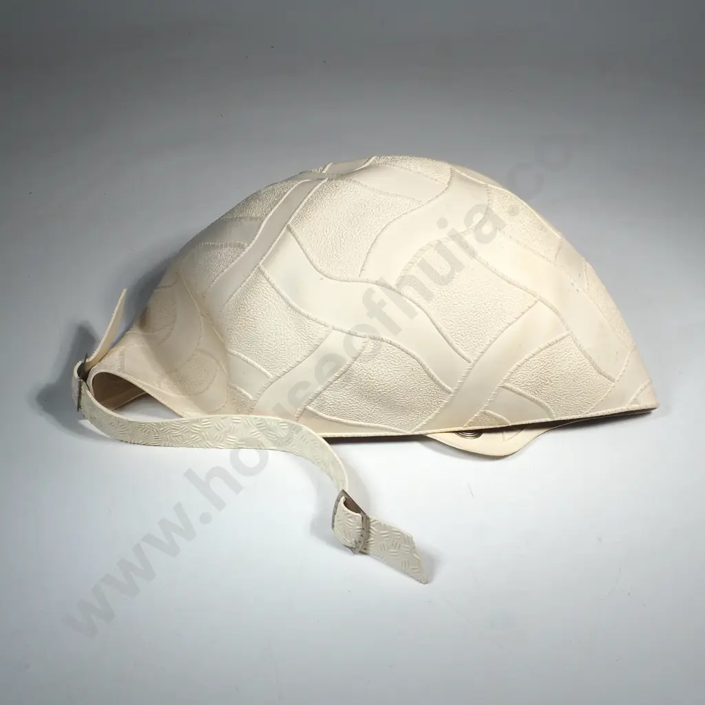 Vintage NZ Made 'Trellis', Cream Rubber Bathing Cap Image 1++