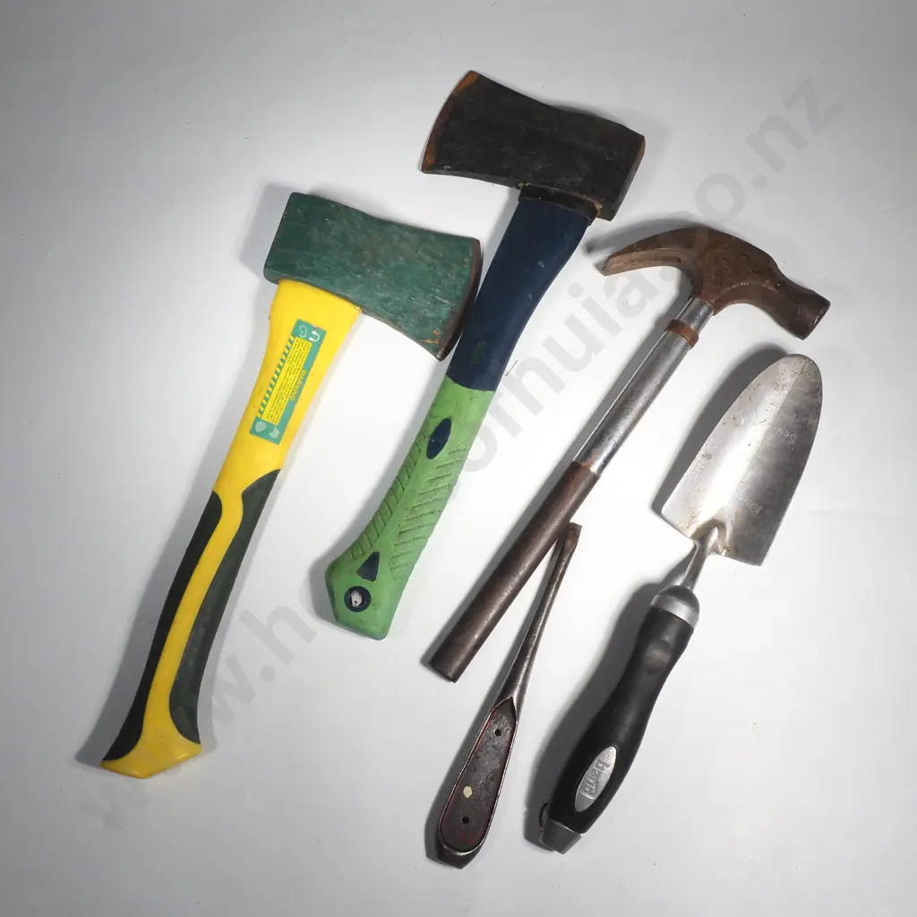 Two Axes, Garden Trowel & Hammer Image 1++