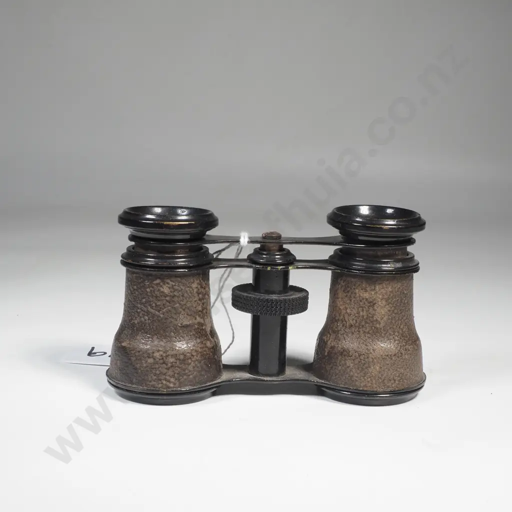 Pair of Vintage Metal & Leather Opera Glasses Image 1++