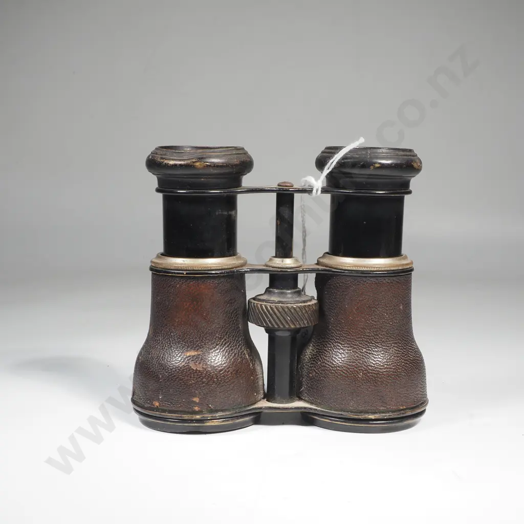 Antique  Telescopic French Racing or Opera Glasses w Brass Body w Leather Covering Image 1++