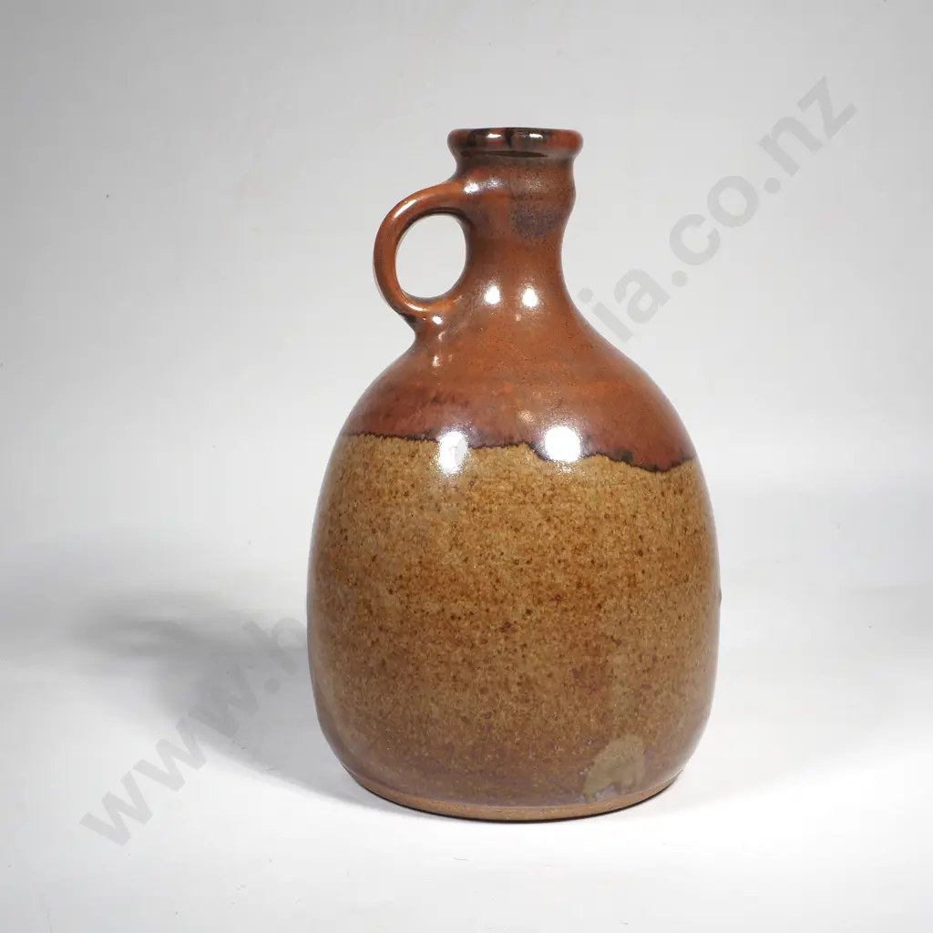 NZ Pottery Michael Trumic Bottle Necked Jug - Signed Image 1++