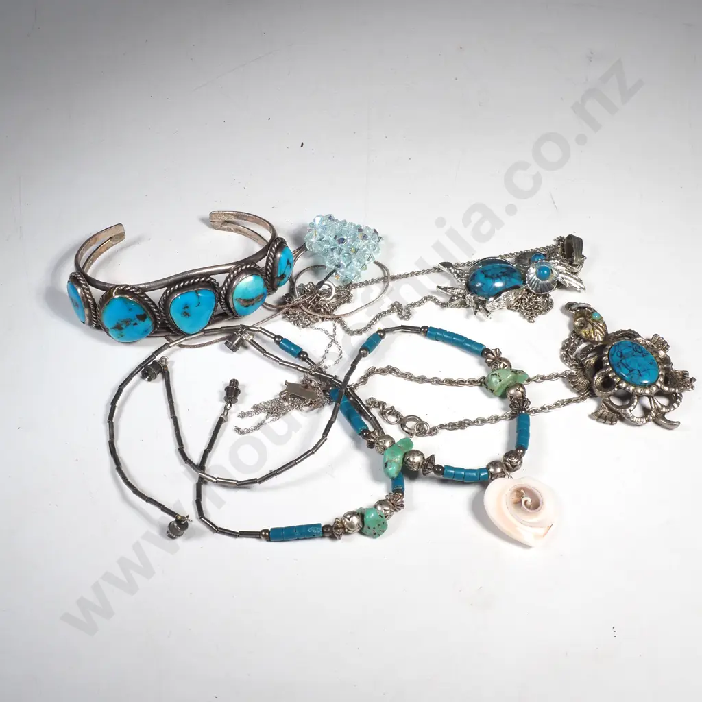 Selection of Turquoise Coloured Jewellery Image 1++