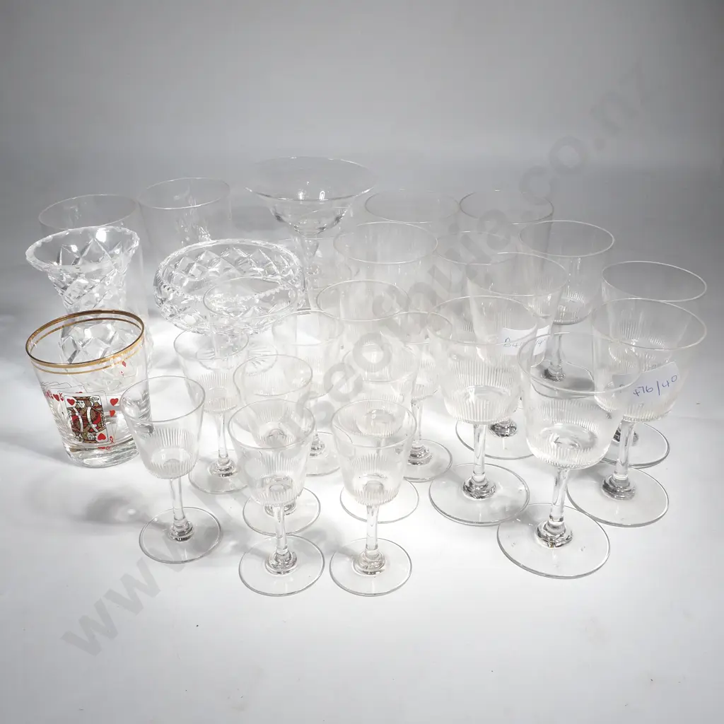 Quantity of Vintage Ribbed Glasses to Include Beakers, Sherry Glasses & Port Glasses, Four Crystal Compotes & a Vase Image 1++