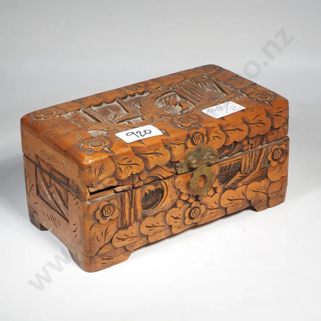 Vintage Chinese Carved Camphor Jewellery or Trinket Box - a/f Image 1++