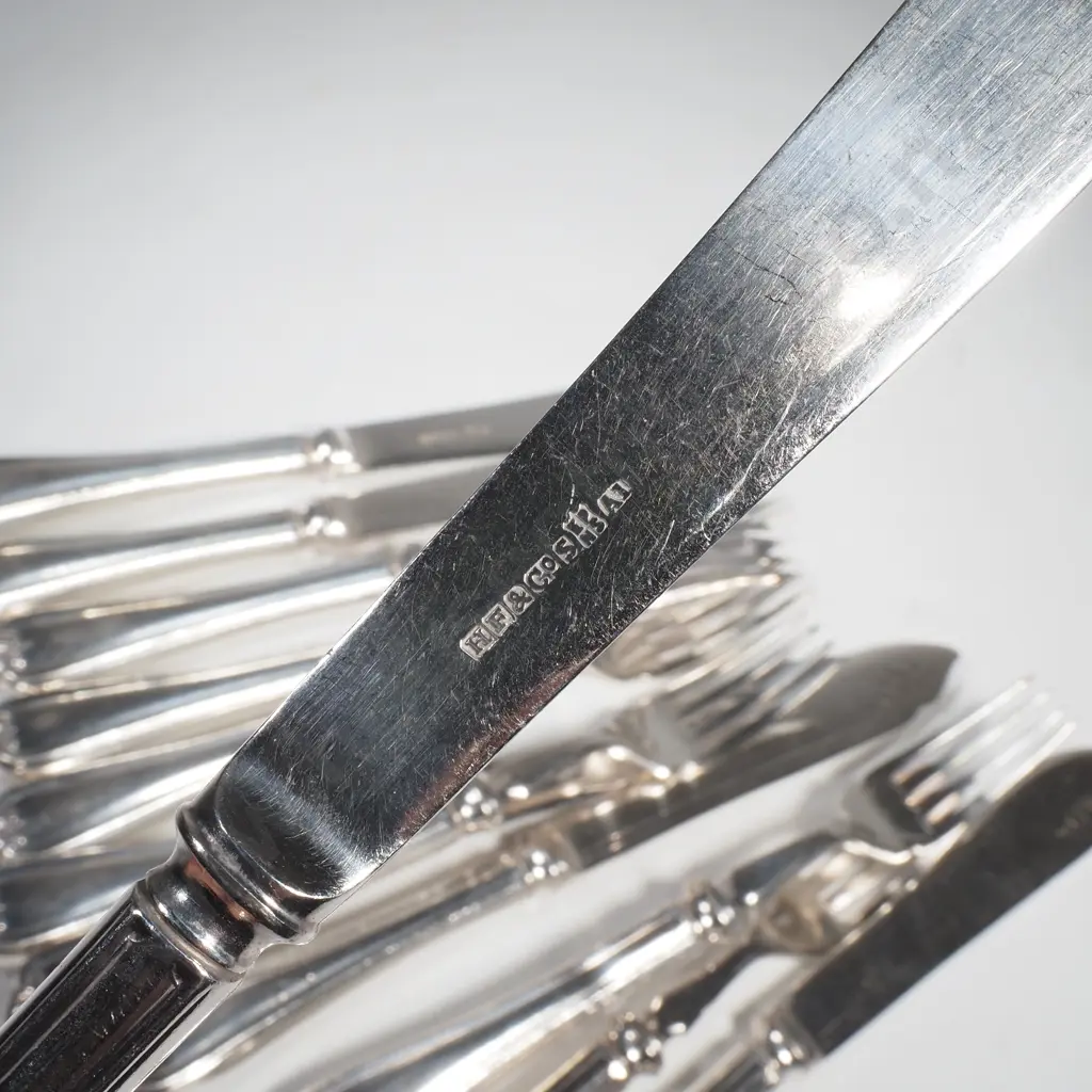 Set of Six Silver Plated Fish Knives & Forks in the French Spatours Pattern Image 1++