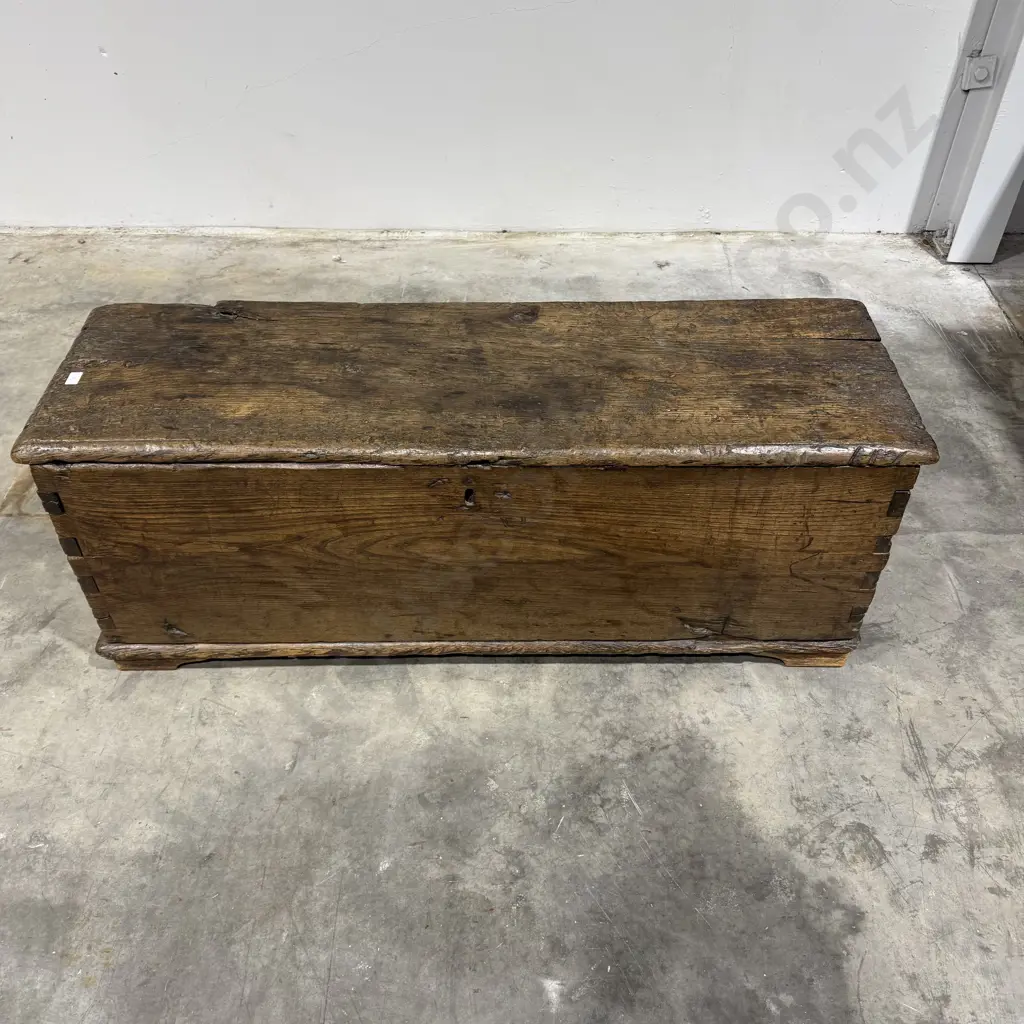 17th Century Elm Primitive Country Storage Chest w Box Joints & Iron Hinges Image 1++