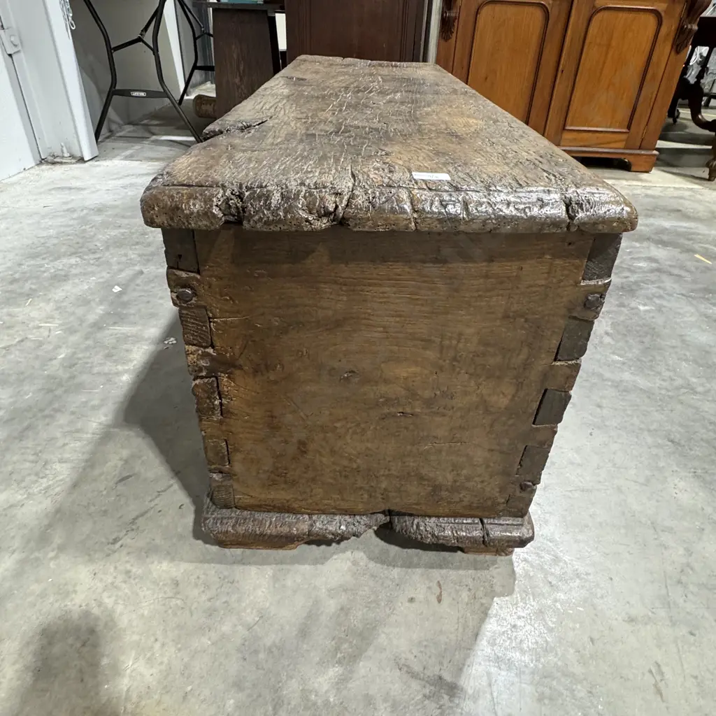 17th Century Elm Primitive Country Storage Chest w Box Joints & Iron Hinges Image 1++