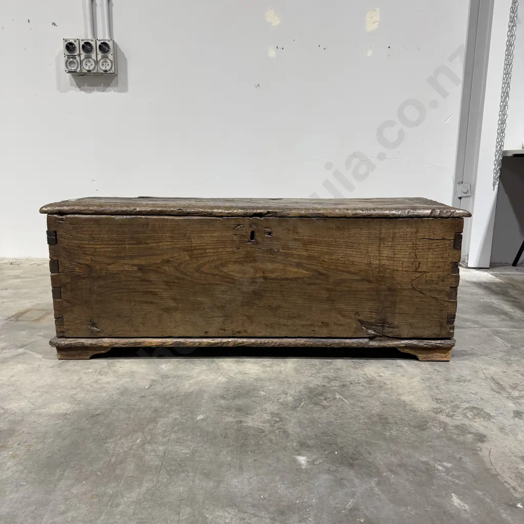 17th Century Elm Primitive Country Storage Chest w Box Joints & Iron Hinges Image 1++