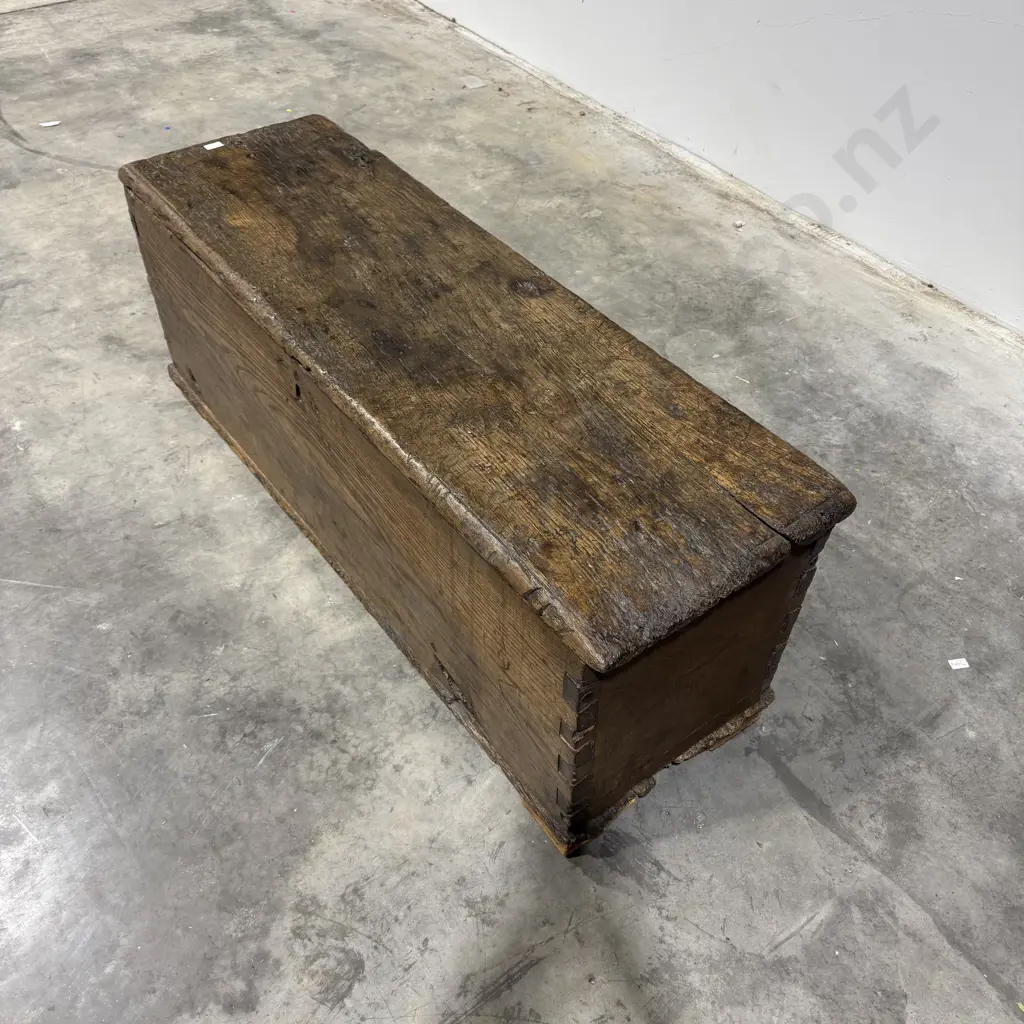 17th Century Elm Primitive Country Storage Chest w Box Joints & Iron Hinges Image 1++