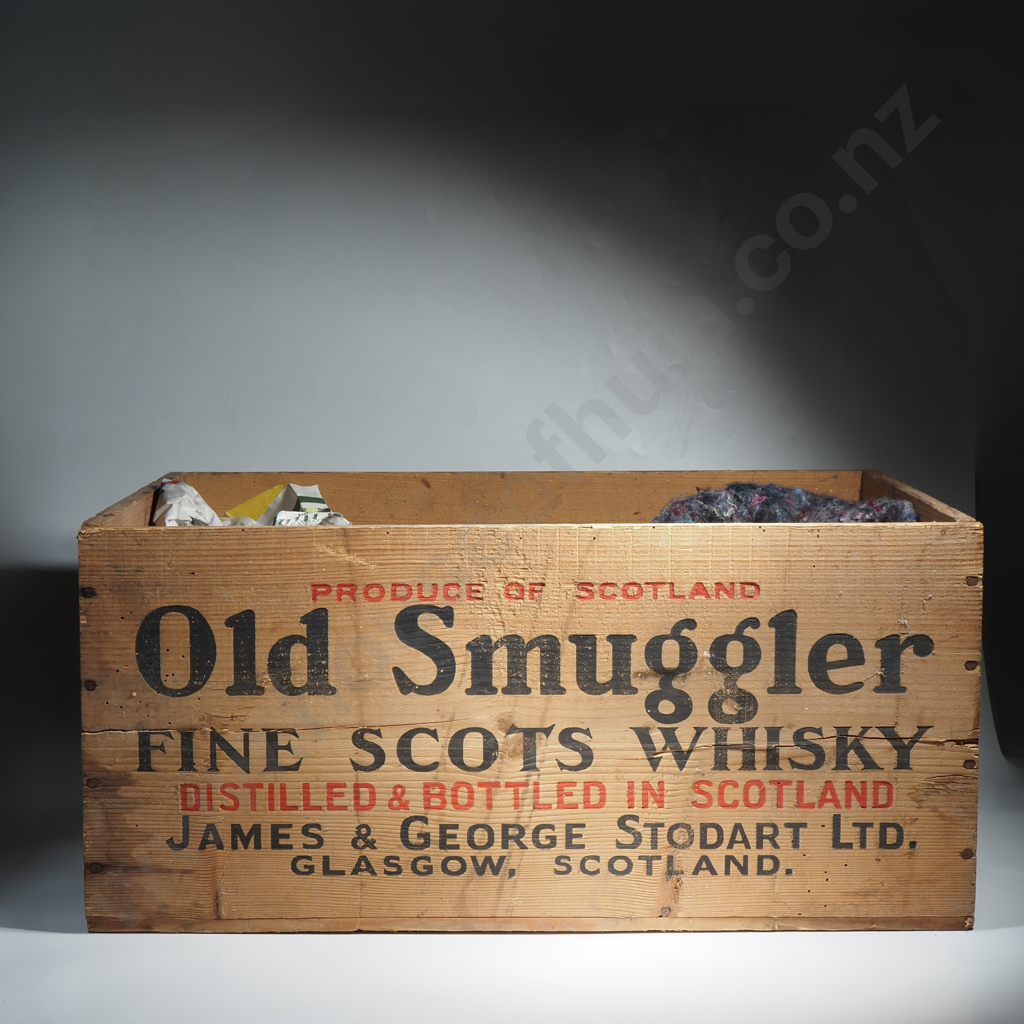 Vintage Old Smuggler Scotch Whiskey Timber Crate Box Image 1++