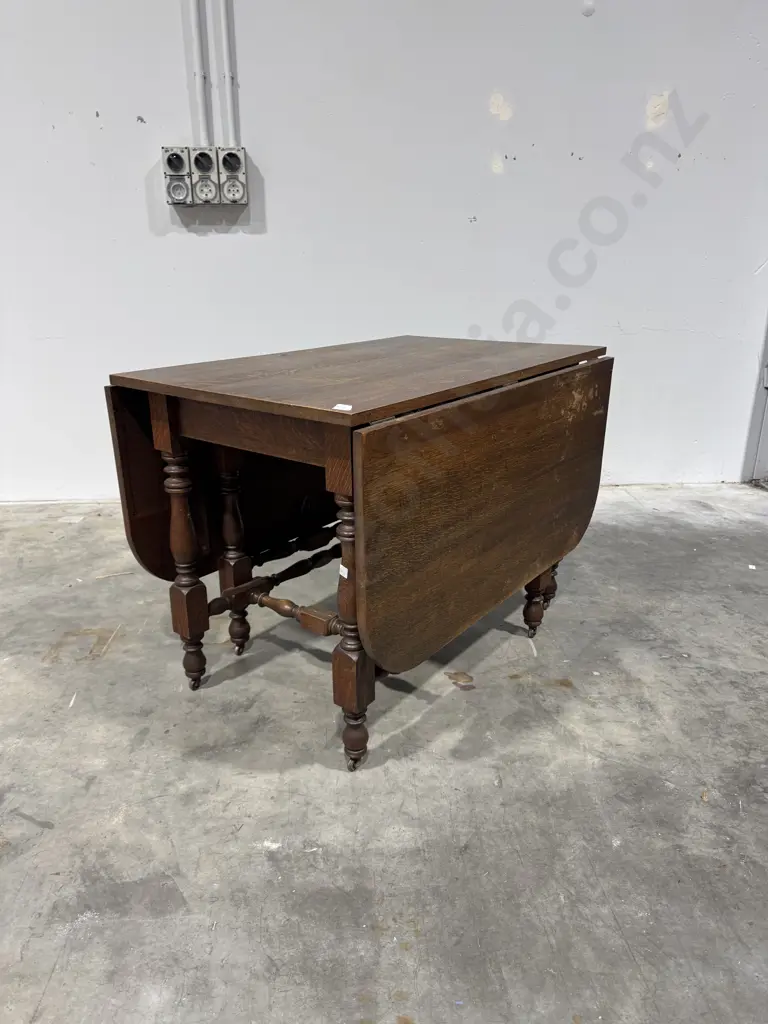 Vintage Oak Drop Leaf Dining Table w Turned Supports & Stretcher Base Image 1++