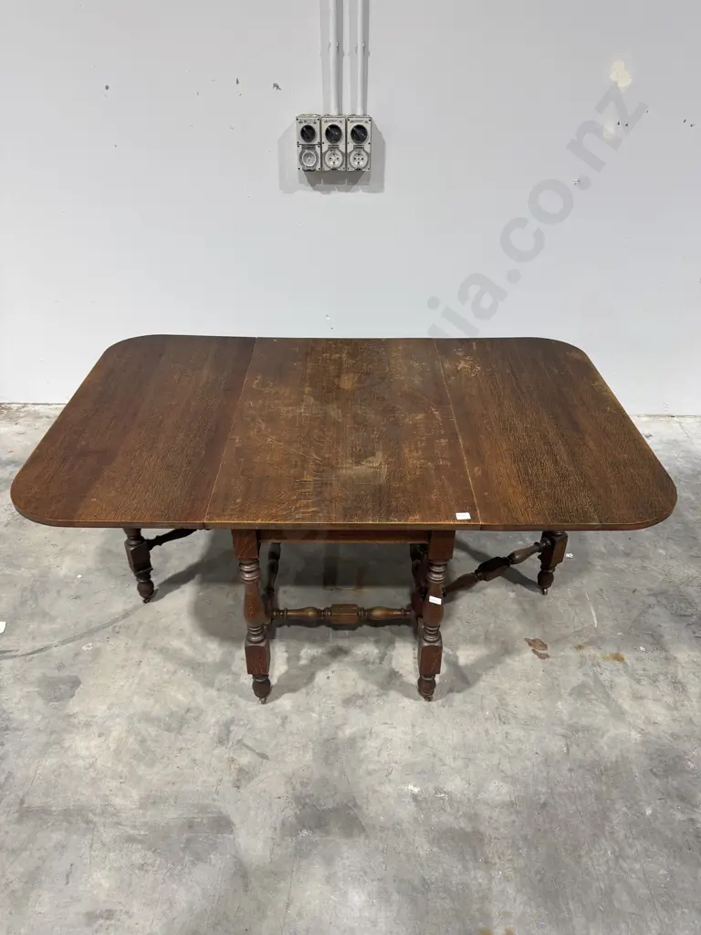 Vintage Oak Drop Leaf Dining Table w Turned Supports & Stretcher Base Image 1++
