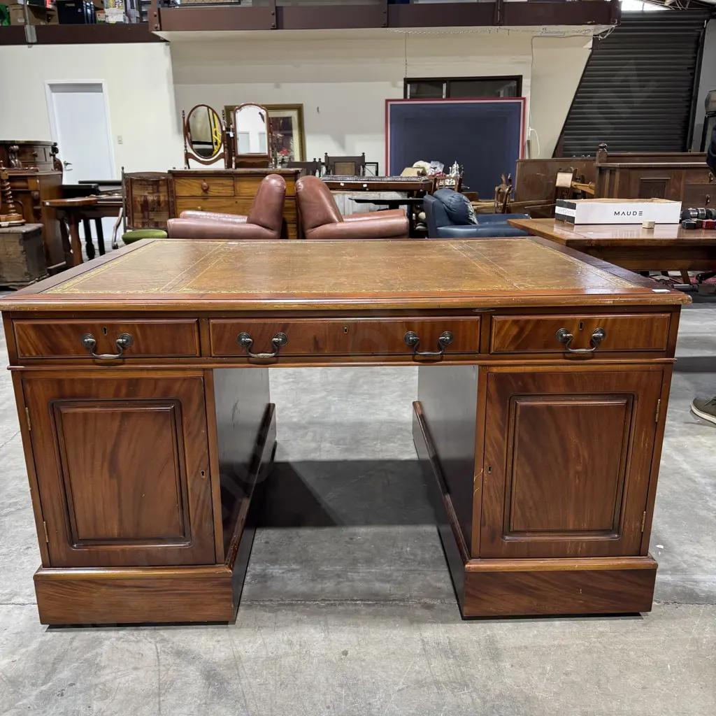 Substantial Mahogany Pedestal Partner's Desk w Tooled Leather Top & Brass Coloured Swan Neck Handles Image 1++