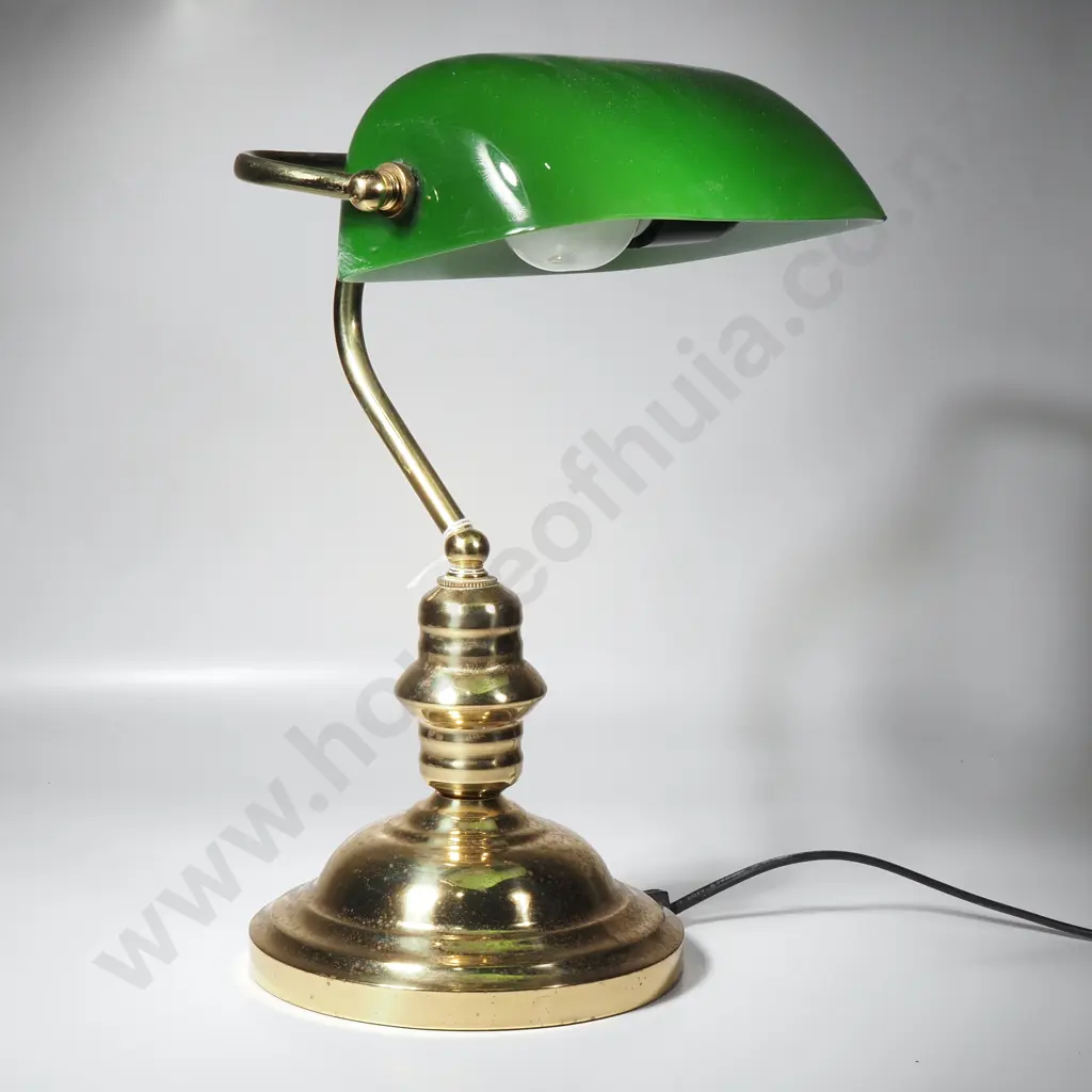 Vintage Articulated Green Glass Brass Bankers Lamp Desk Lamp Image 1++