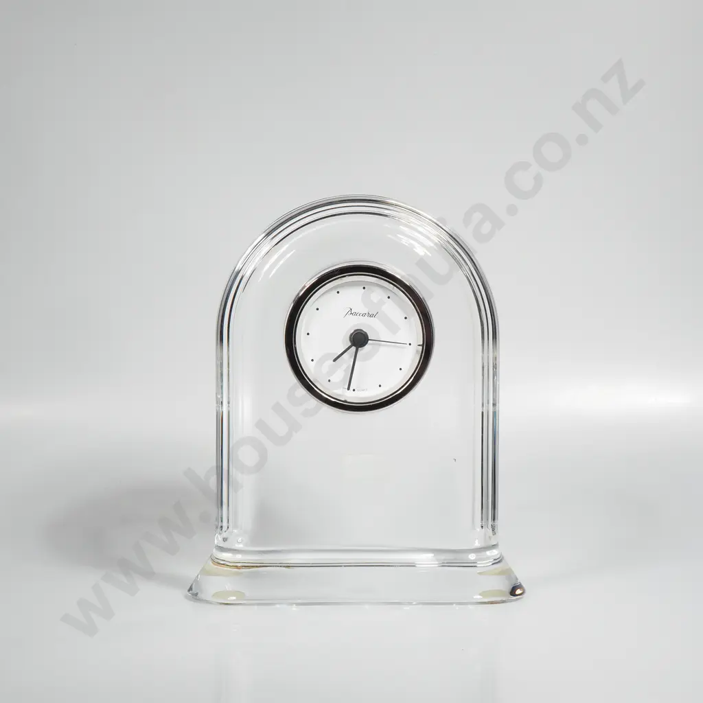 Baccarat Clear Crystal Dome Top Desk Clock Image 1++