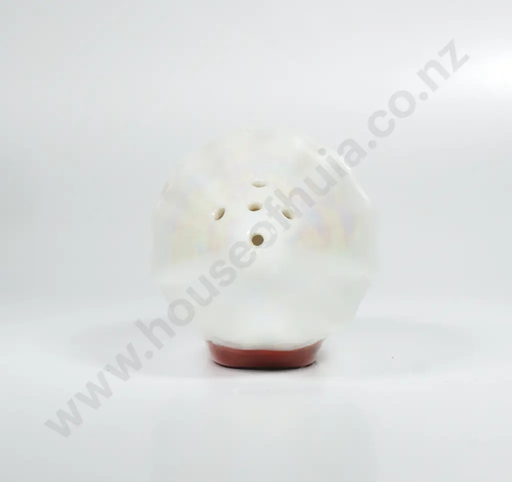 Antique Japanese Porcelain Zepplein Salt / Pepper Shaker Image 1++