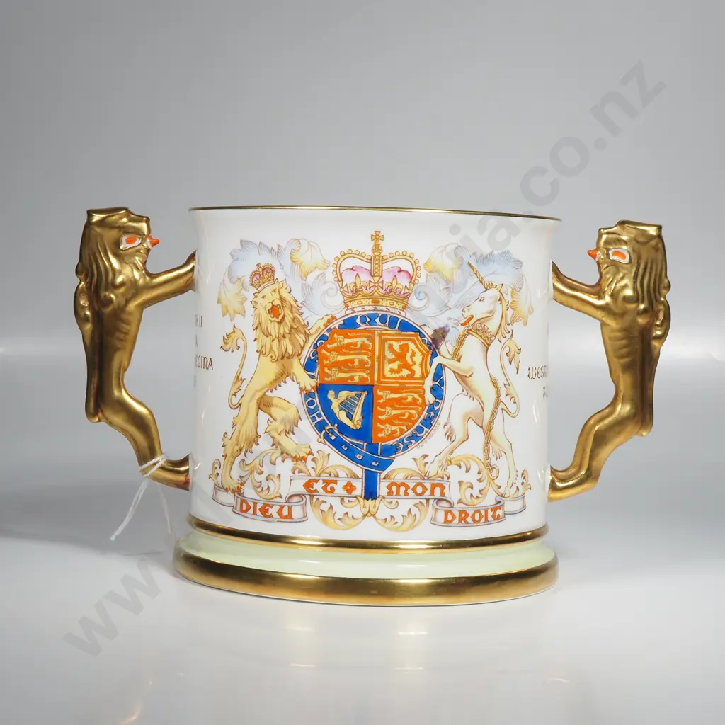 Paragon Double Handled Mug to Commemorate the Visit of Queen Elizabeth II & The Duke of Edinburgh to NZ Image 1++