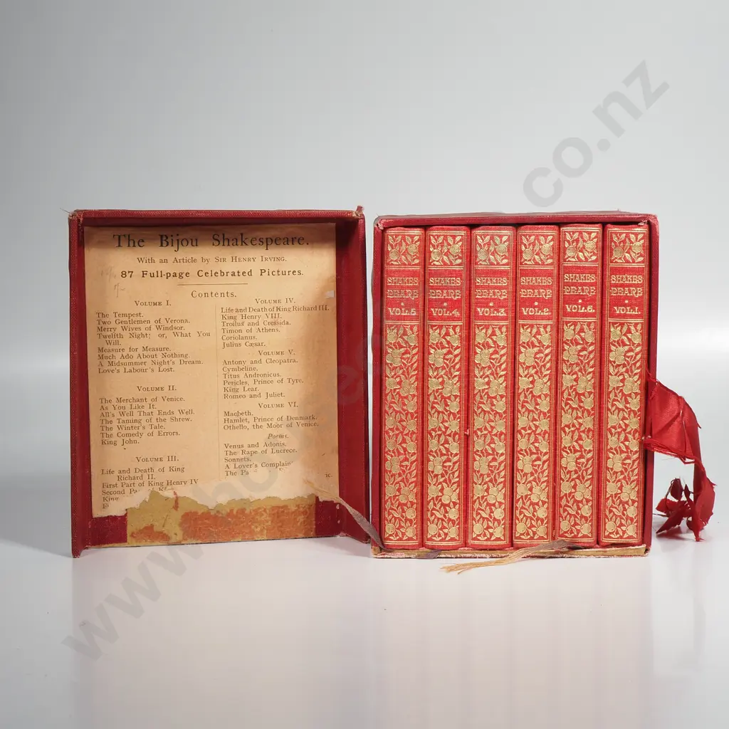 Boxed Miniature Six Volume Set of the Works of William Shakespeare - the Bijou Edition Image 1++