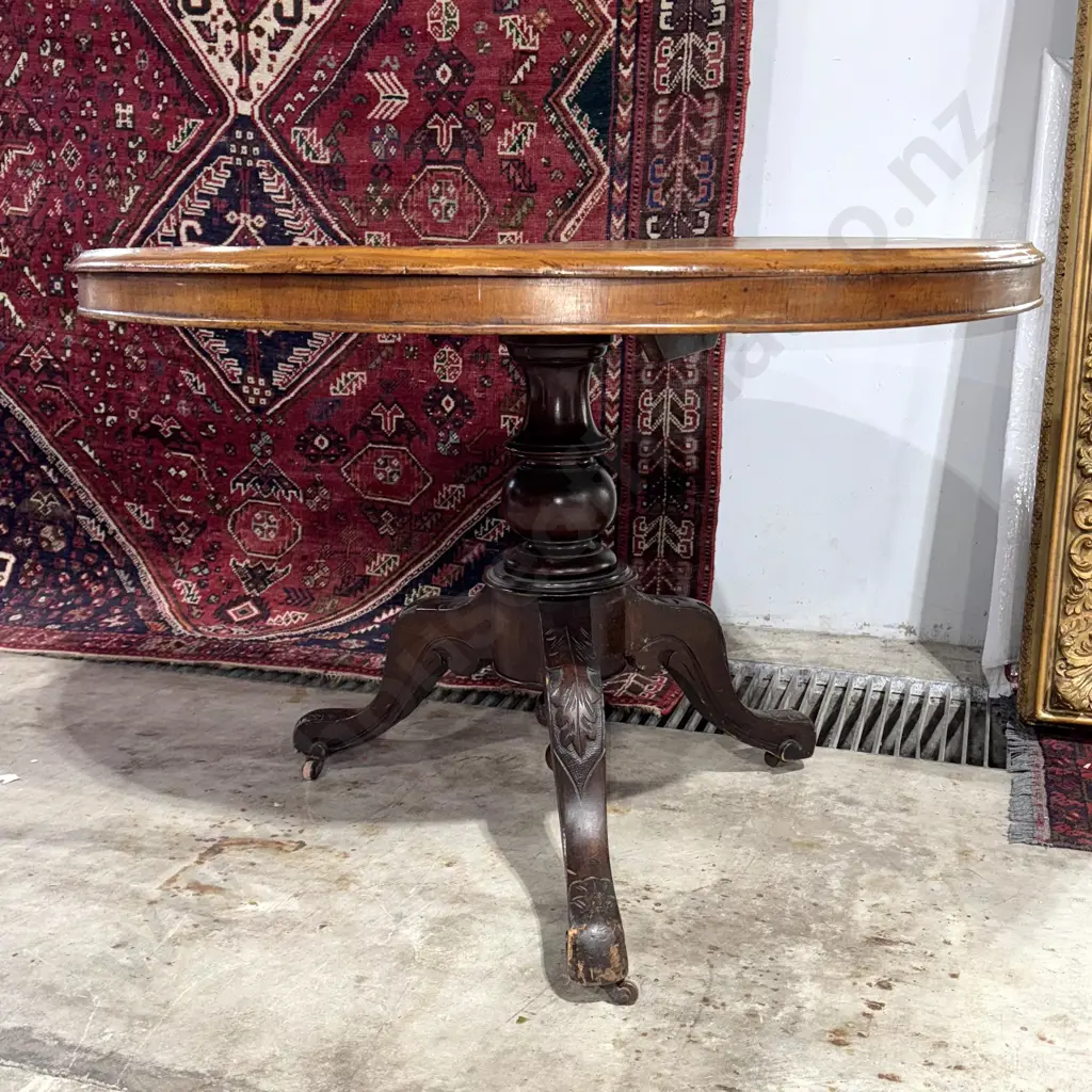 Victorian Mahogany Breakfast Table on a Carved Tripod Base Image 1++
