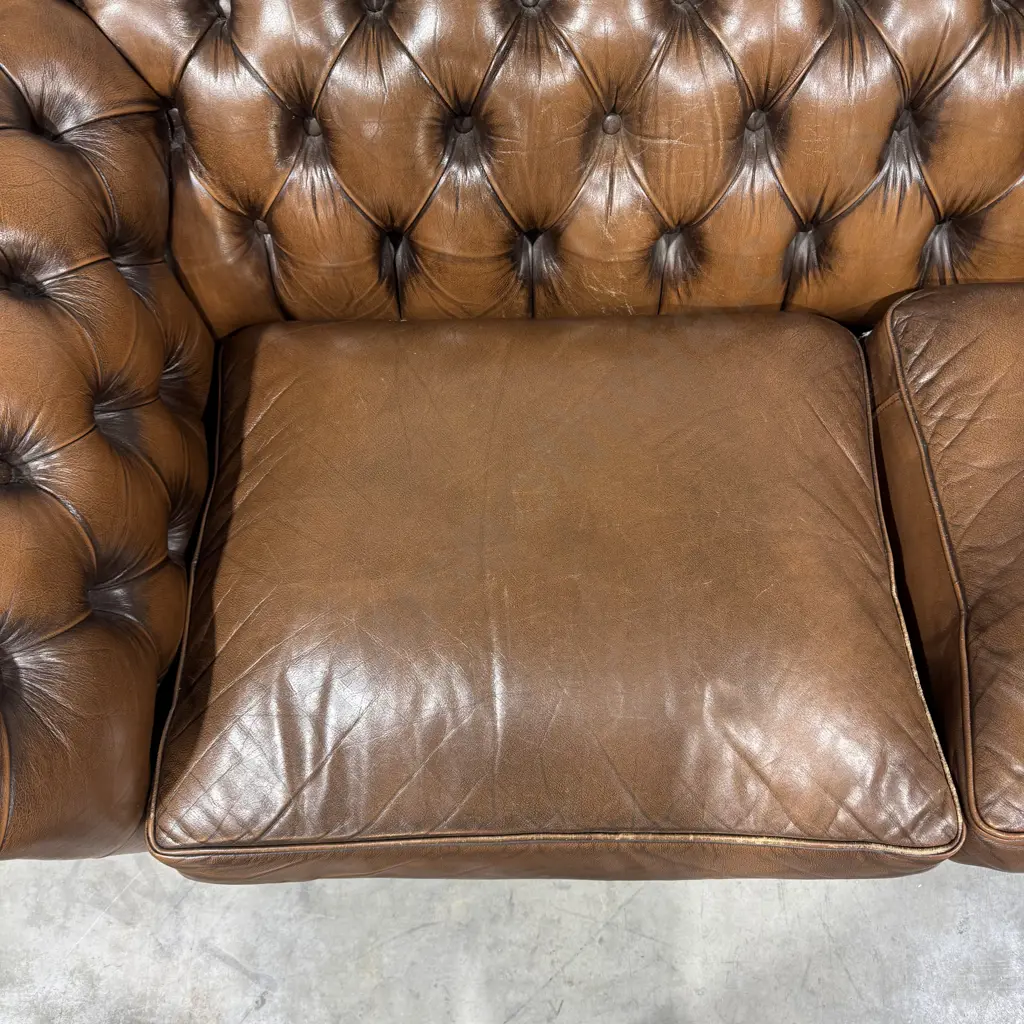 Moran of Melbourne Brown Scottish Leather Chesterfield Sofa – 2½ Seater Image 1++