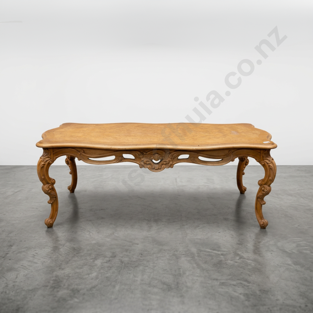 Large Baroque Style Walnut Coffee Table with Shaped Top & Ornate Apron on Heavily Carved Legs Image 1++