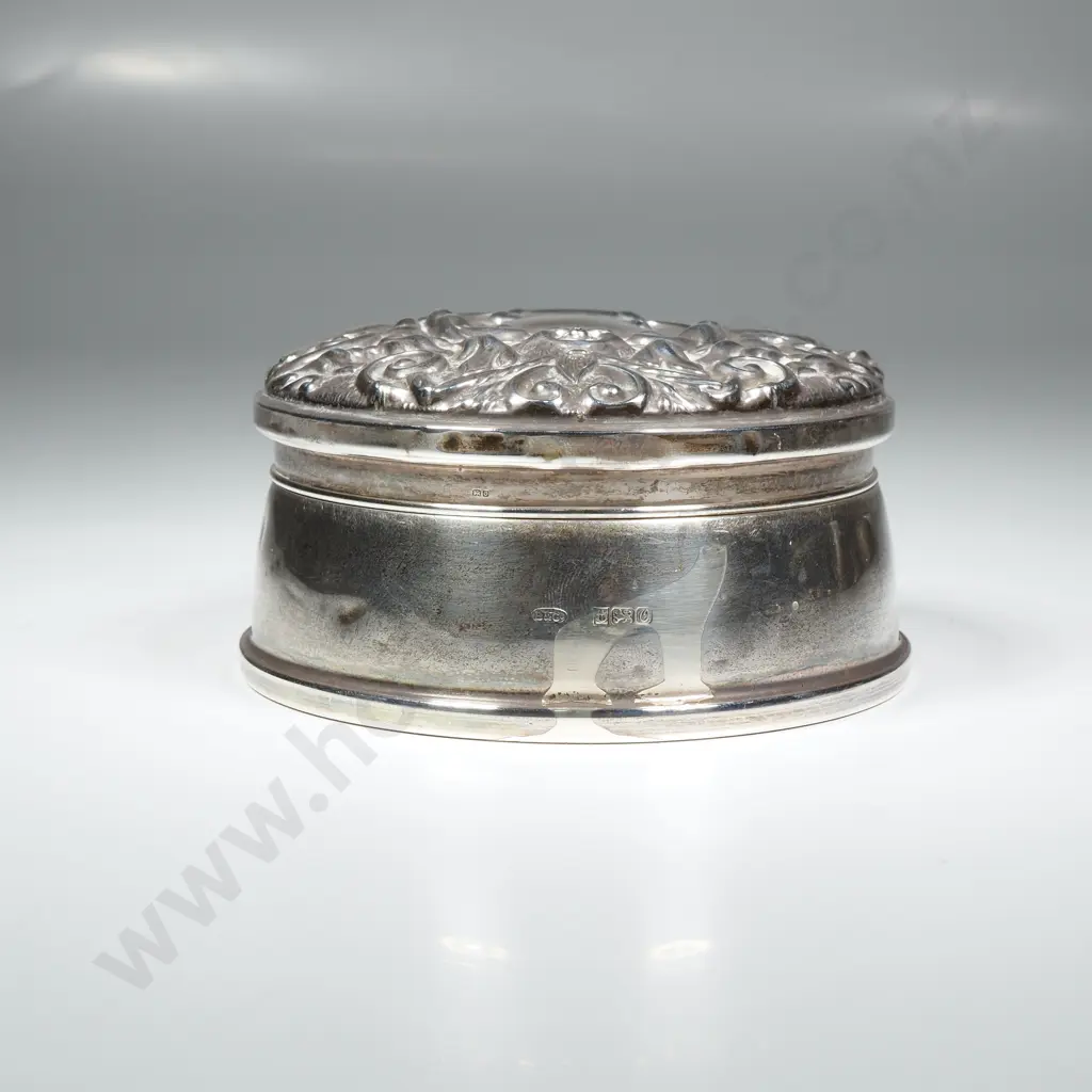 Sterling Silver Dressing Table Box w Velvet Lining A/F Image 1++
