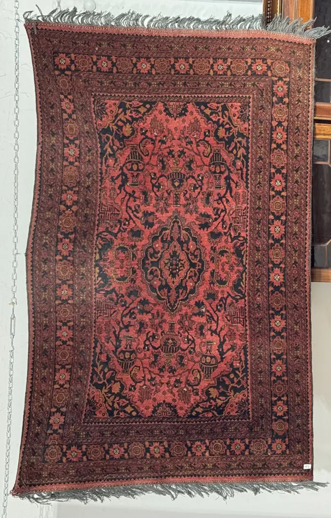 Hand-Knotted Persian Sarouk Rug w Red Field & Floral Patterns Image 1++