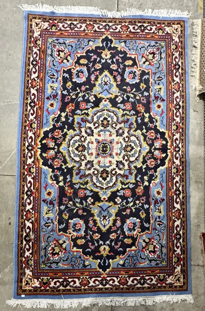 Persian Style Rug w Central Floral Medallion, Intricate Floral Motifs on a Vibrant Blue Ground Image 1++