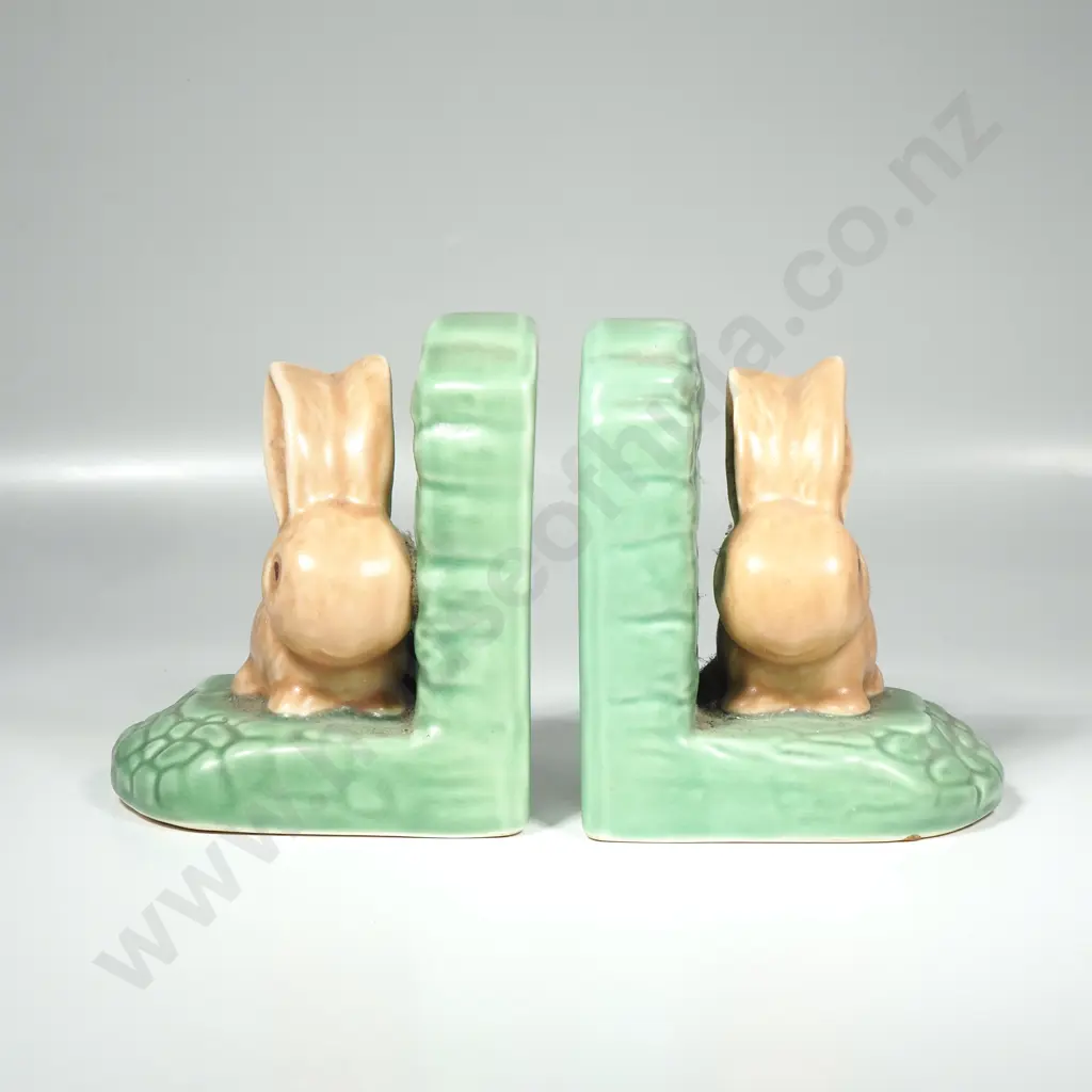 Pair of Sylvac 1311 Snub Nosed Bunny Pair of Bookends w Beige Rabbits Against Green Walls Image 1++