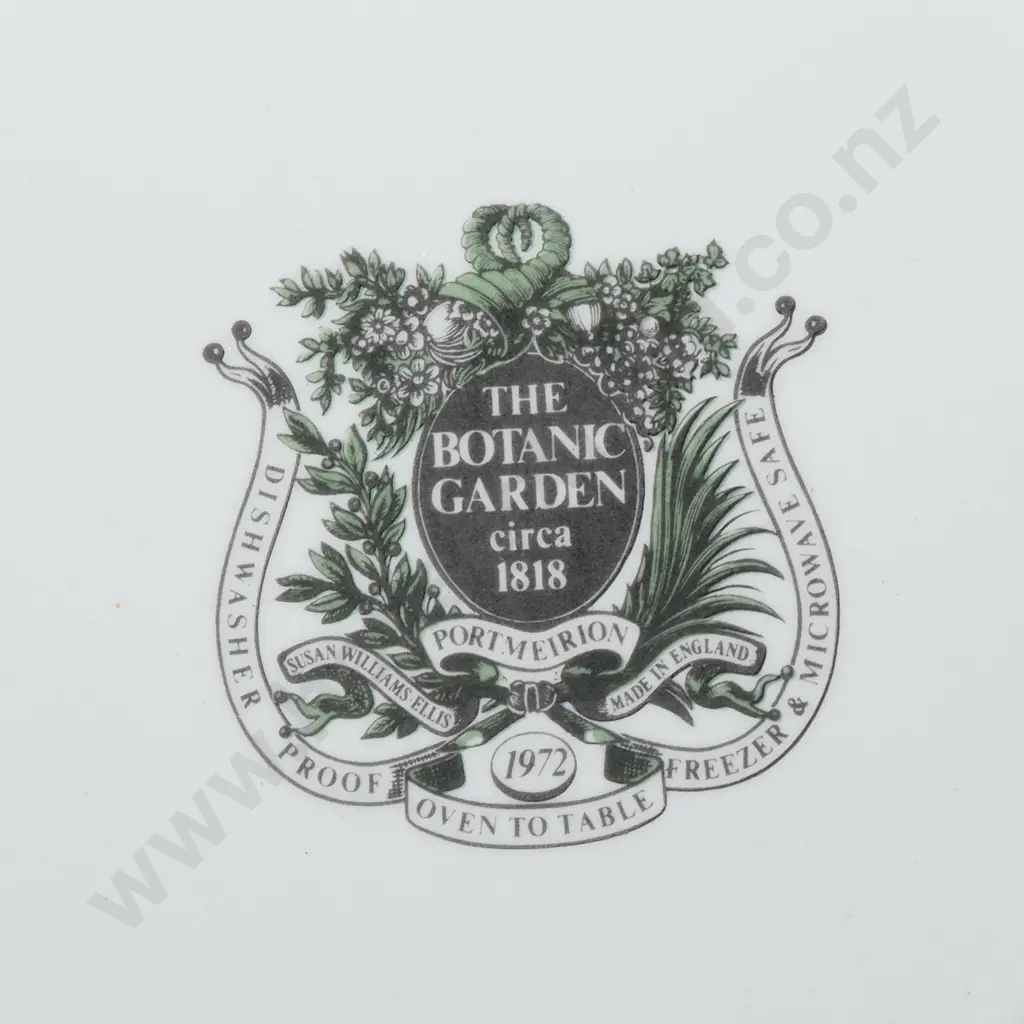 Portmeirion Botanic Garden Lasagna Dish in the Daisy Pattern Image 1++