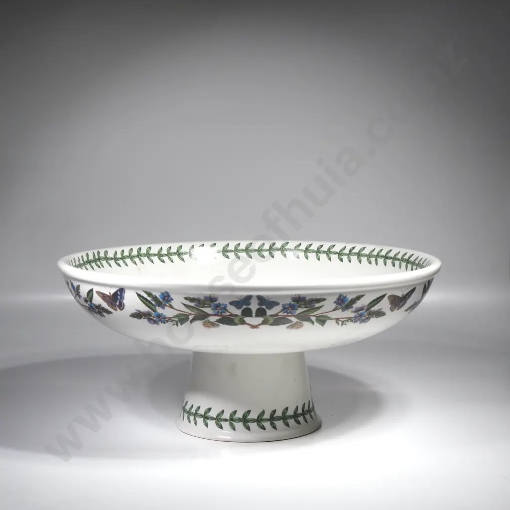 Large Portmeirion Botanic Garden Footed Bowl In the Dog Rose Pattern Image 1++