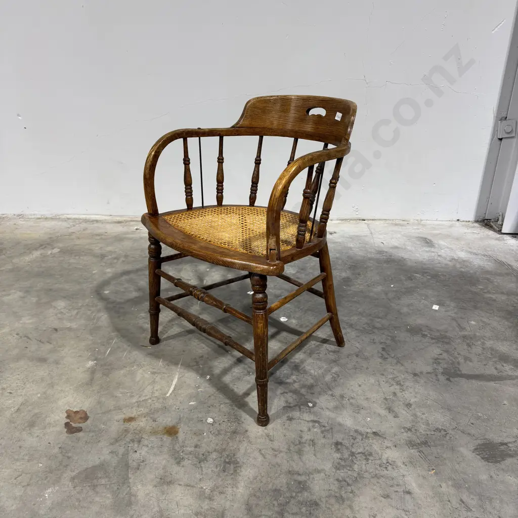 Vintage Oak Spindle Back Captain's Chair w Curved Backrest & a Woven Seat A/F Image 1++