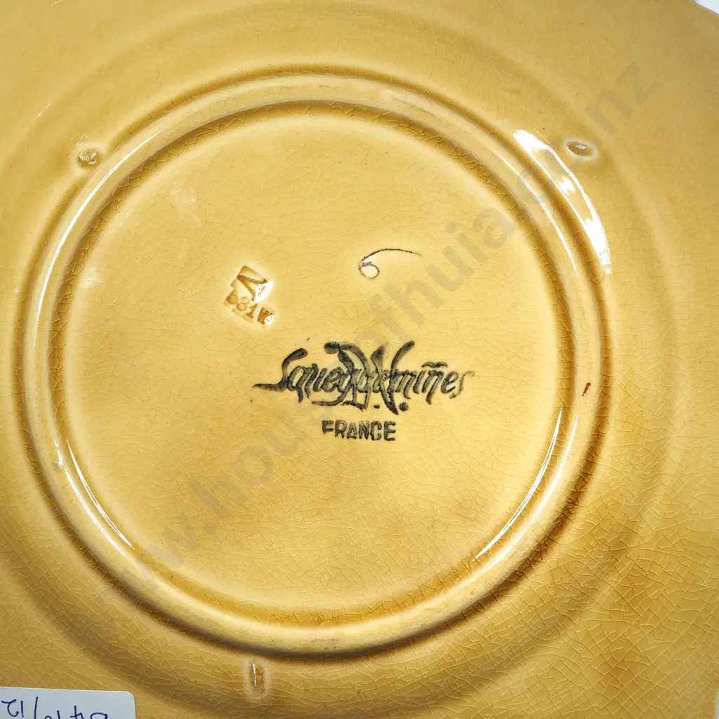 French Sarreguemines Plate w Raised Strawberry & Leaf Decoration Image 1++
