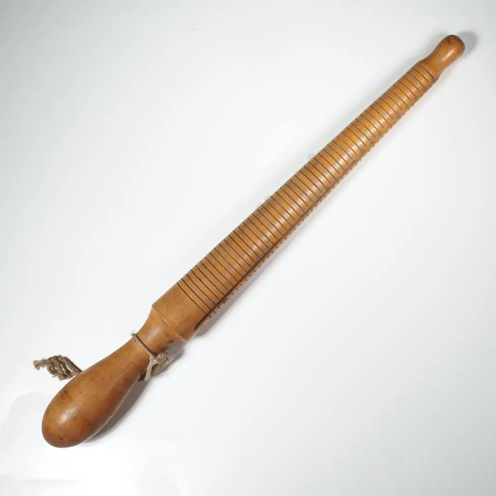 Vintage Wooden Ring Sizer Image 1++