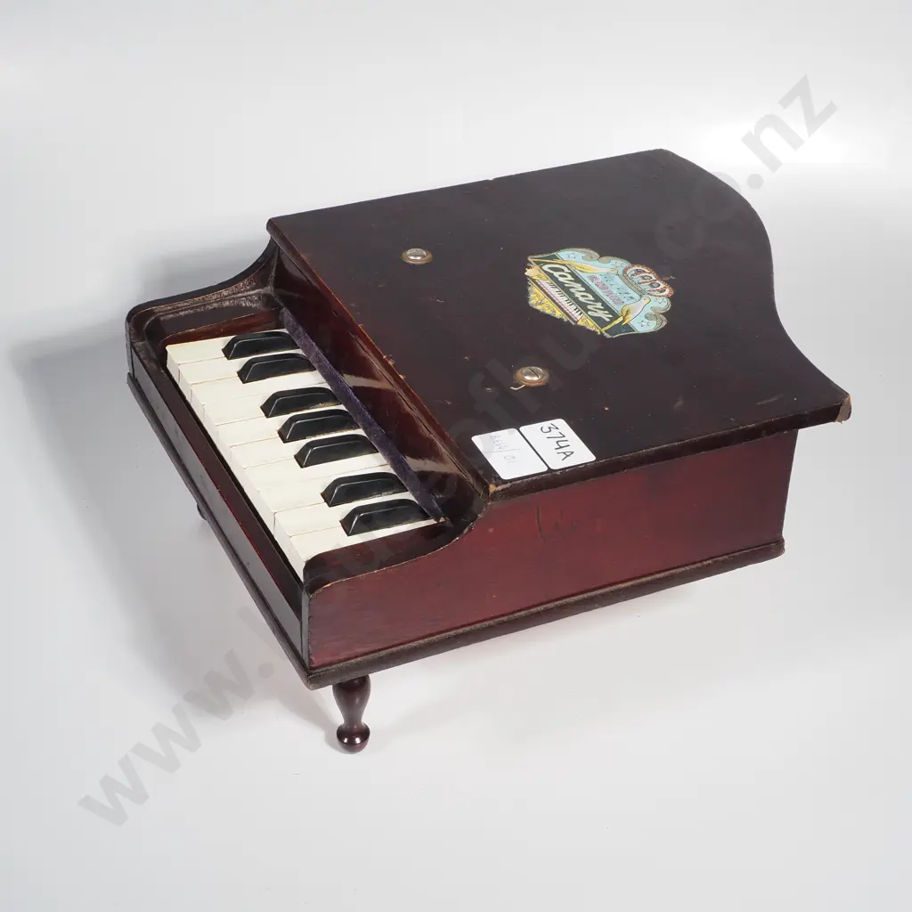 'Canary Grand Piano' Wooden Toy Image 1++