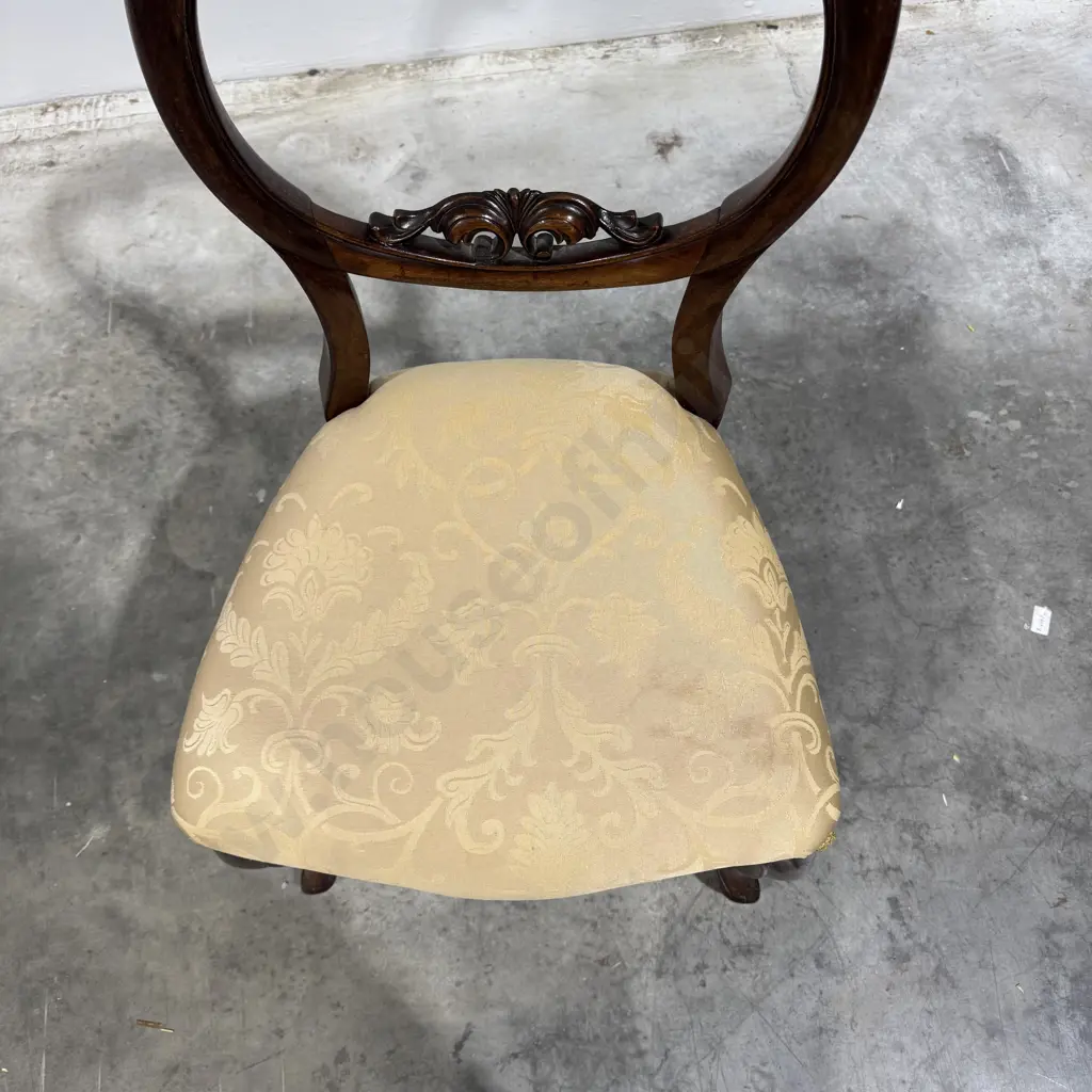 Victorian Balloon Back Dining Chair w Upholstered Seat on Cabriole Legs w Scroll Carved Back Splat Image 1++