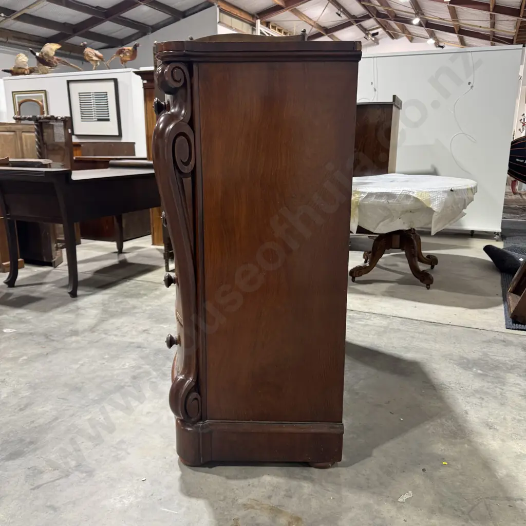 Quality Victorian Mahogany Bow Front Chest of Drawers Flanked By Scroll Supports Image 1++