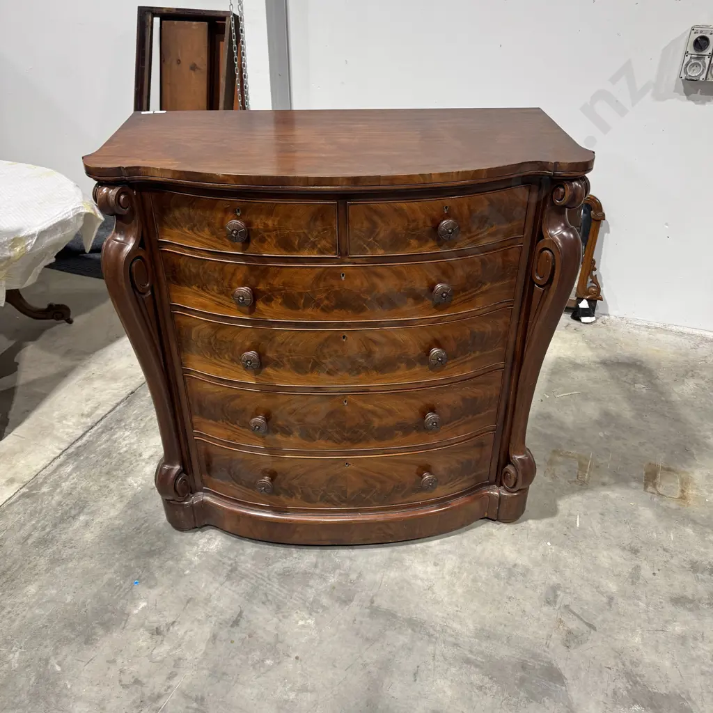 Quality Victorian Mahogany Bow Front Chest of Drawers Flanked By Scroll Supports Image 1++