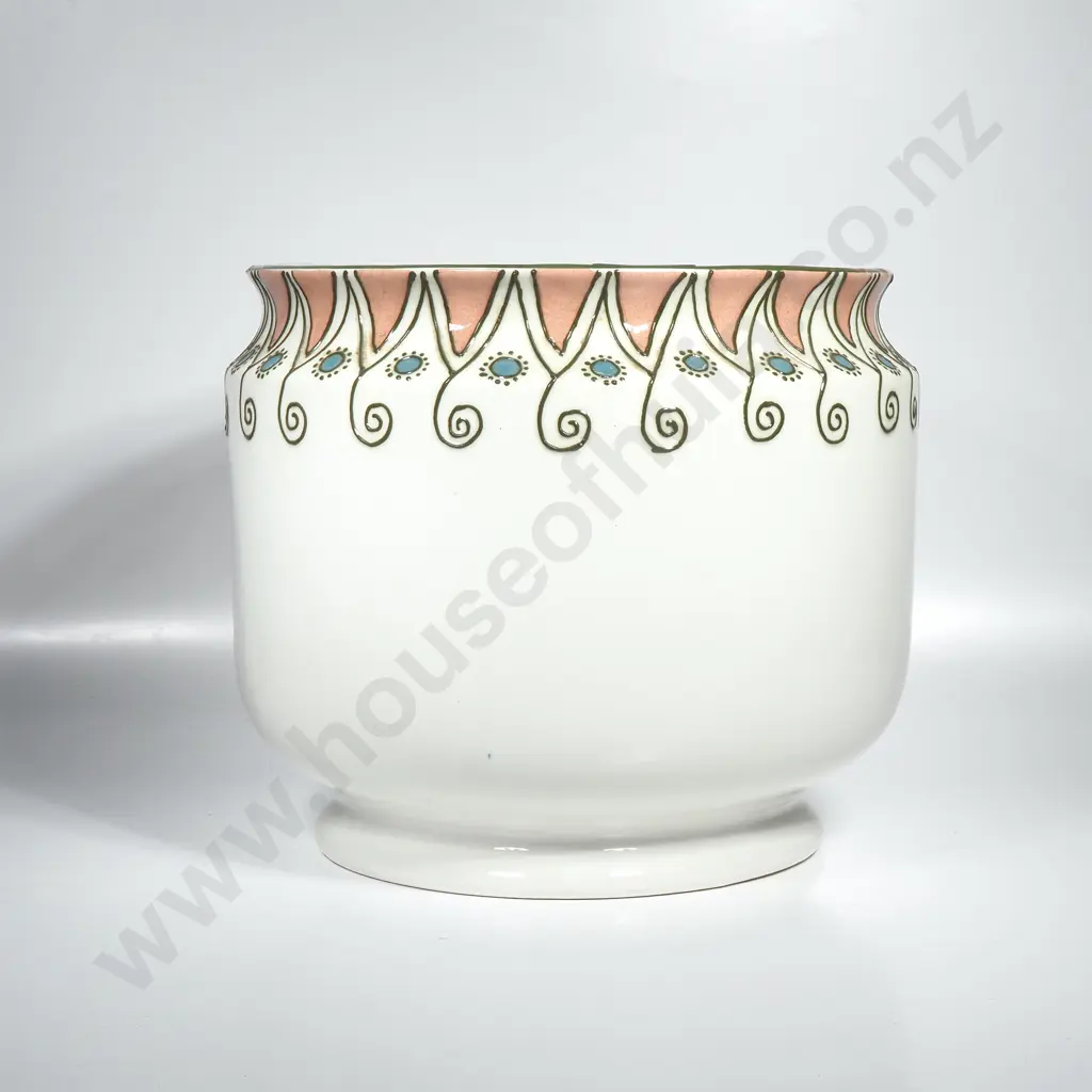Woods & Sons Bursley Ware Jardinere in the Zig Zag Pattern Image 1++