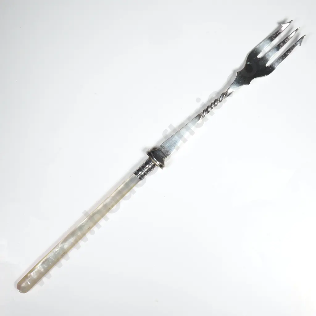 EP Pickle Fork w Mother of Pearl Handle Image 1++