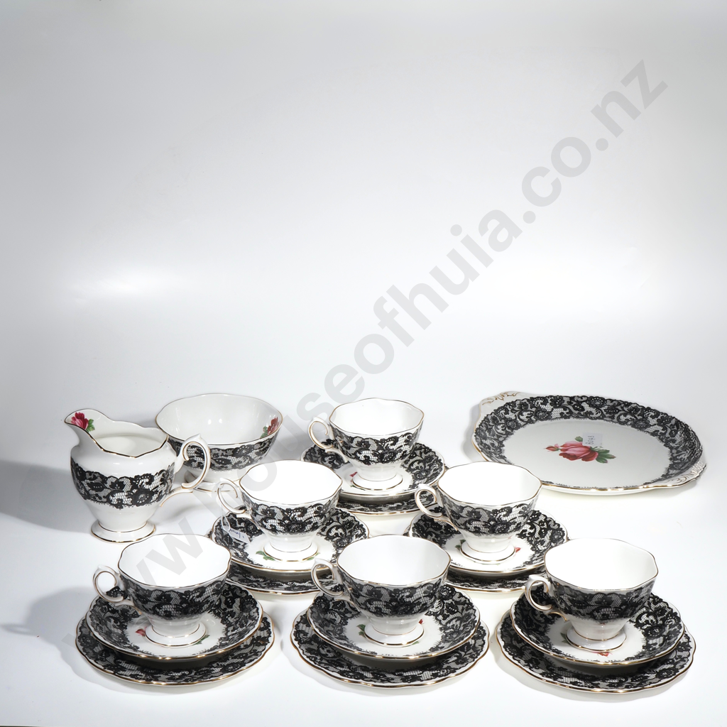 Royal Albert 21 Piece Tea Set in the Senorita Pattern Image 1++